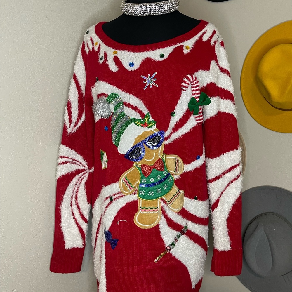 Women's Gingerbread Holiday Graphic Sweater - Red